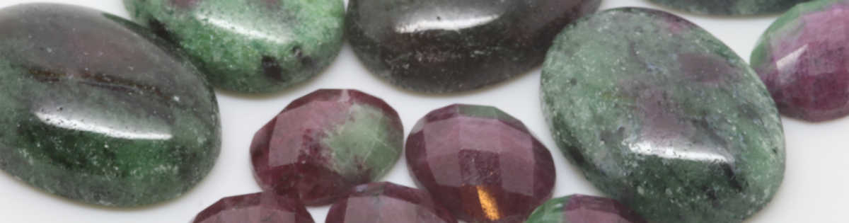ZOISITE WITH RUBY