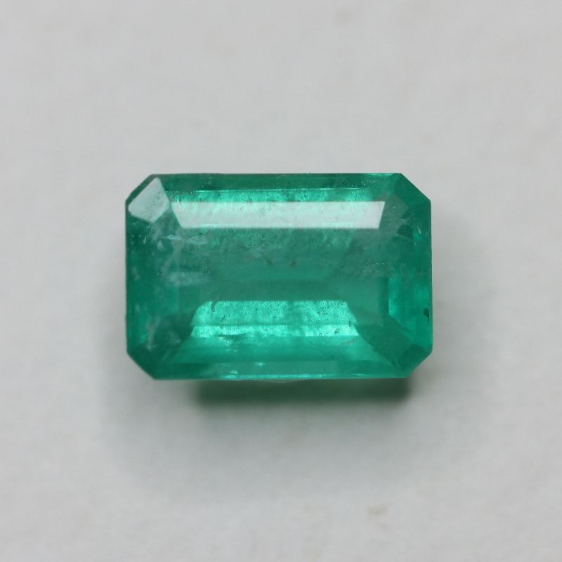EMERALD BRAZILIAN 9.8X6.6 FACETED OCTAGON 2.04CT