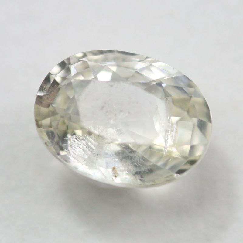 WHITE UNHEATED SAPPHIRE 8.3X6.3 OVAL 1.9CT