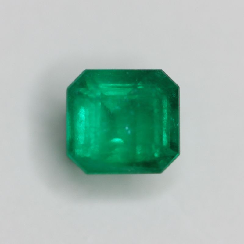 COLOMBIAN EMERALD 6.6X6.2 OCTAGON FACETED