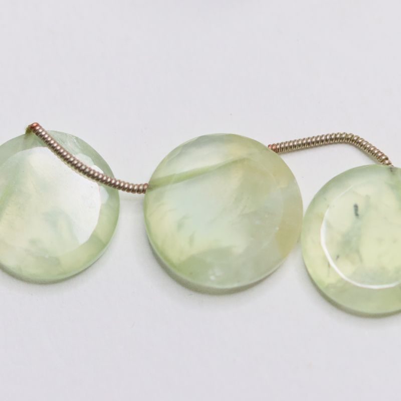 PREHNITE 20MM-9.5MM FACETED STRING ROUND