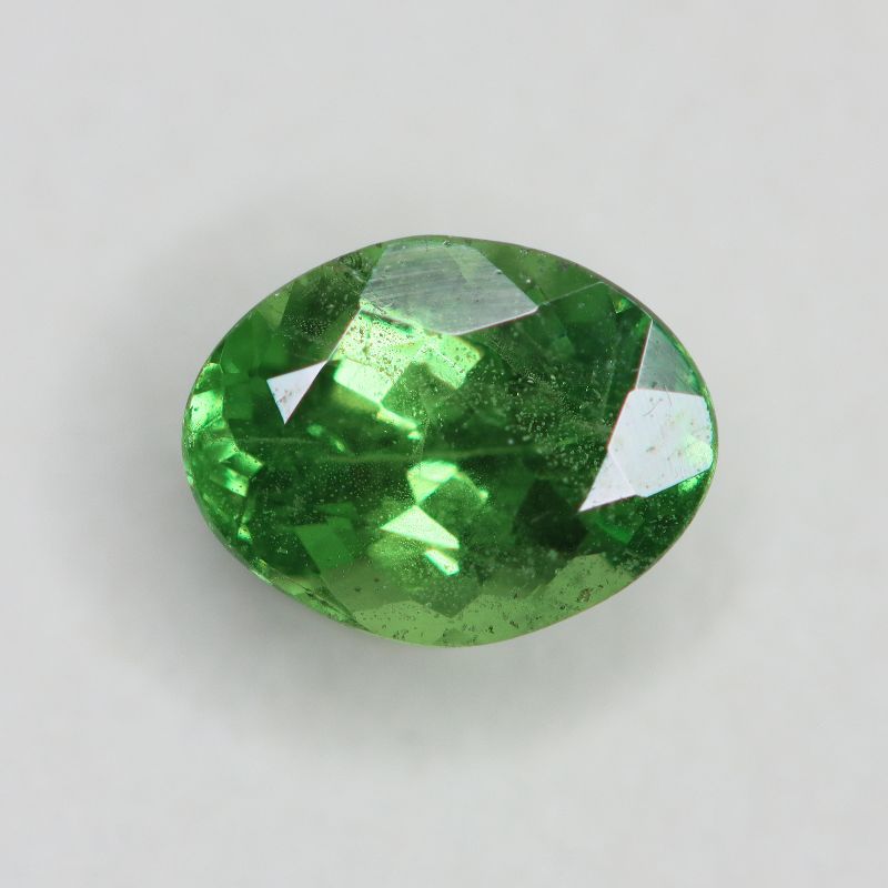 TSAVORITE 8.39X6.9 OVAL FACETED