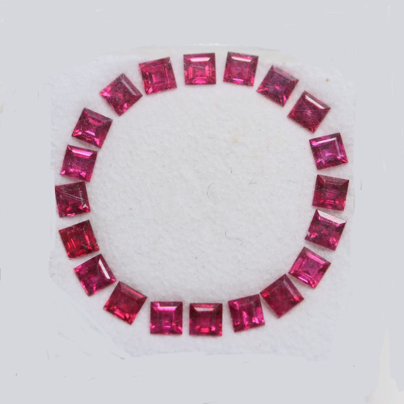 RUBY NEW BURM. 2.5MM SQUARE FACETED