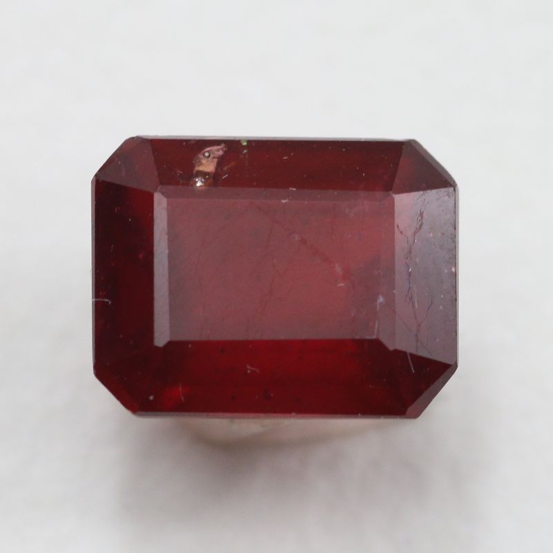 GLASS FILLED RUBY 12.1X9.3 OCTAGON