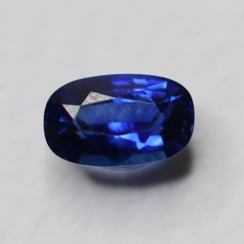 SAPPHIRE SRI LANKA 0.9CT FACETED OVAL 6.8X4.2