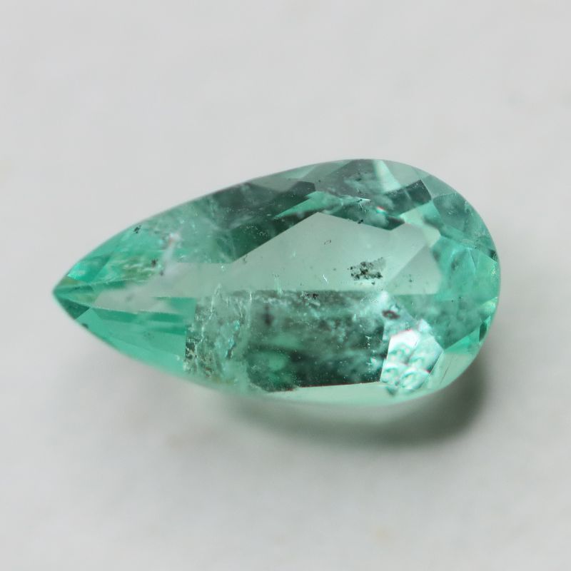 EMERALD 11.2X6.2 PEAR FACETED