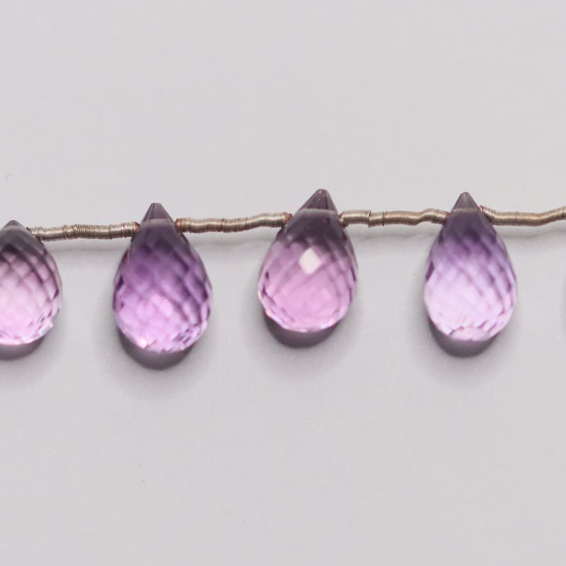 AMETHYST LIGHT 22 PER STRINGS 8X5.5-10.5X7 GRADUATED FACETED PEAR BRIOLETTE