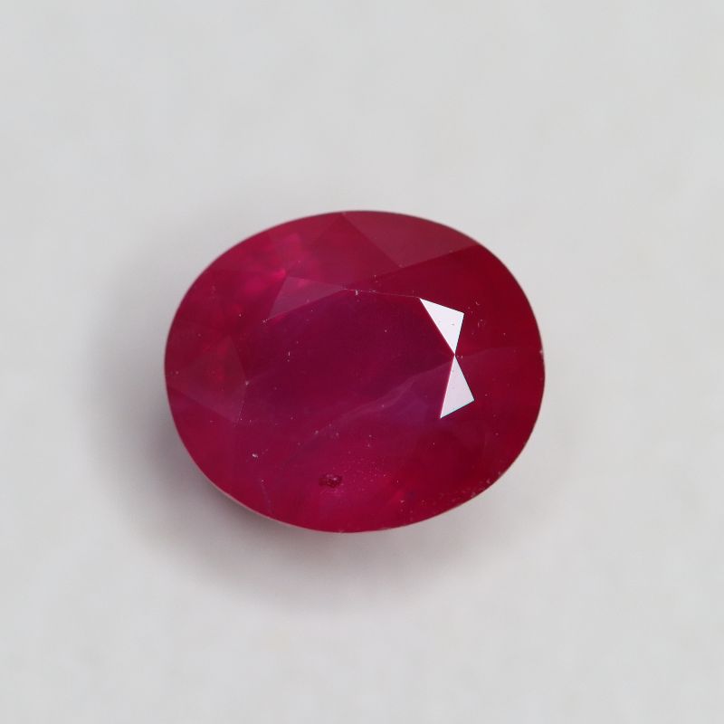 RUBY 6.8X5.8 OVAL FACETED
