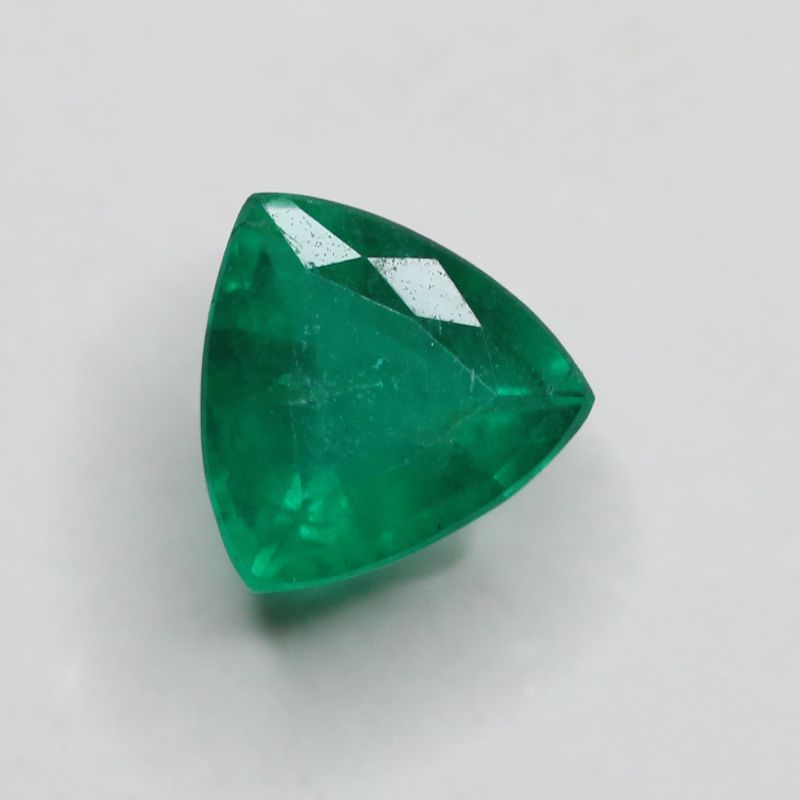 EMERALD 6X6 TRILLION FACETED