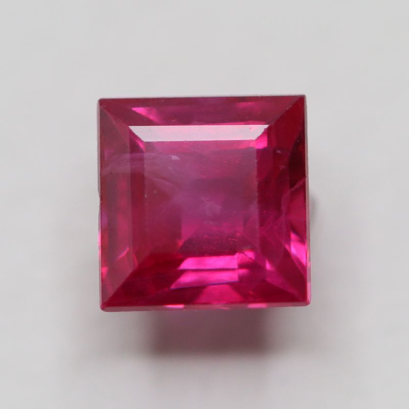 RUBY 5.5X5.5 SQUARE FACETED