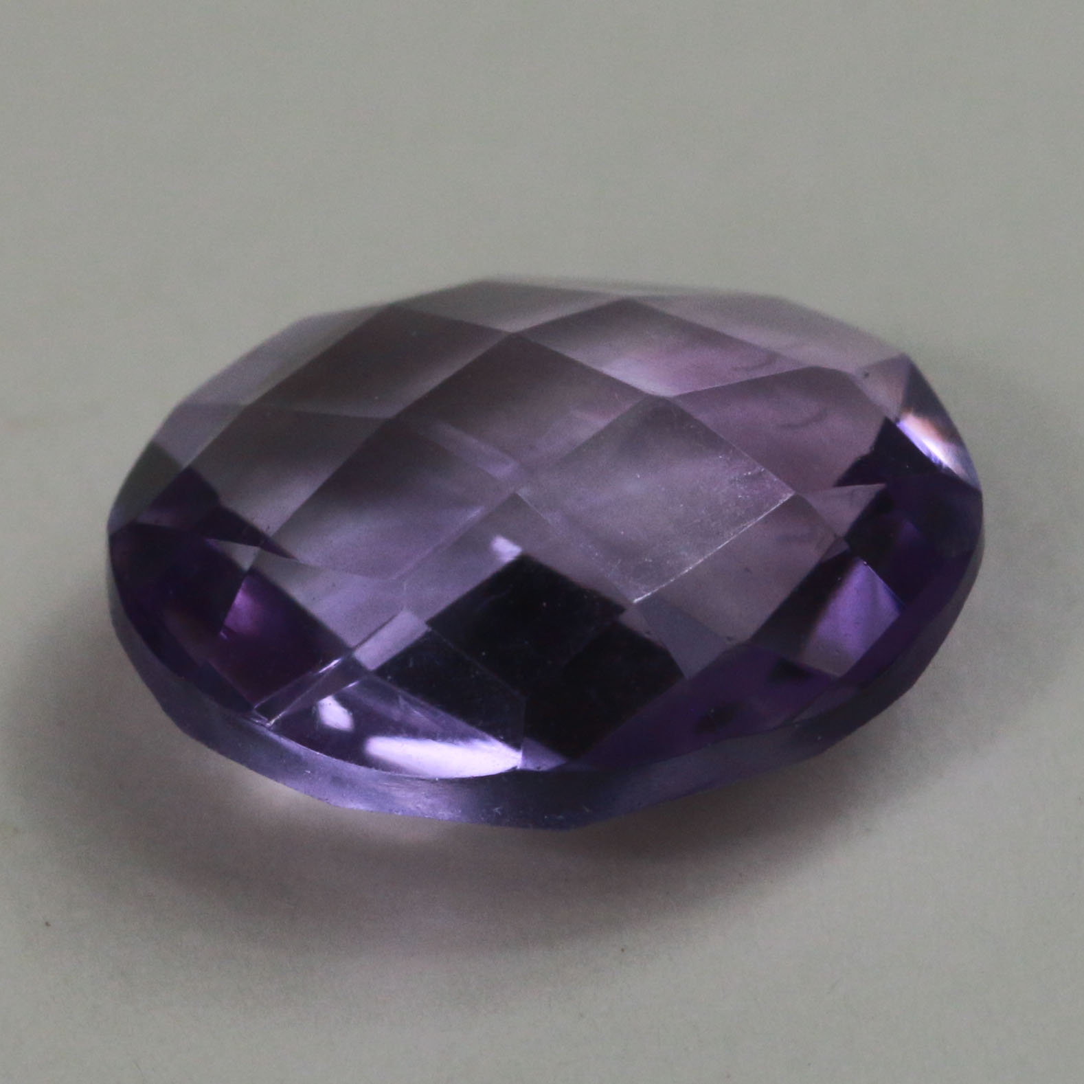 14X10 OVAL BRIOLETTE UNDRILLED AMETHYST LIGHT