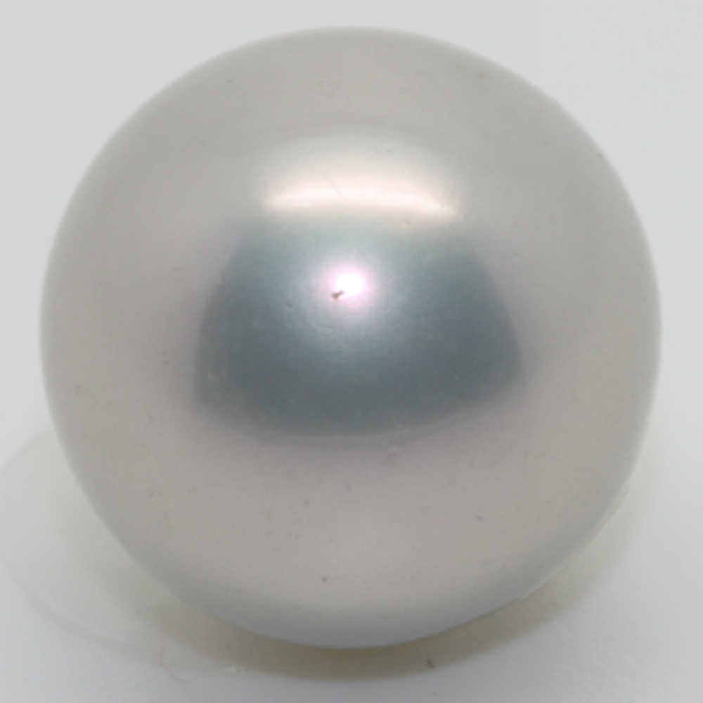 5.5/6MM ROUND DYED SILVER/GREY 1/2 DRILLED C/PEARL 