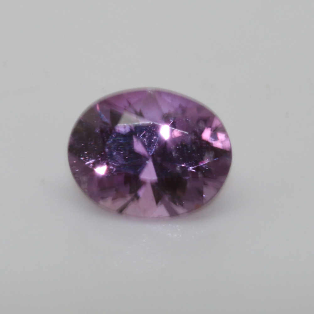 PINK SAPPHIRE 7.1X5.7 OVAL