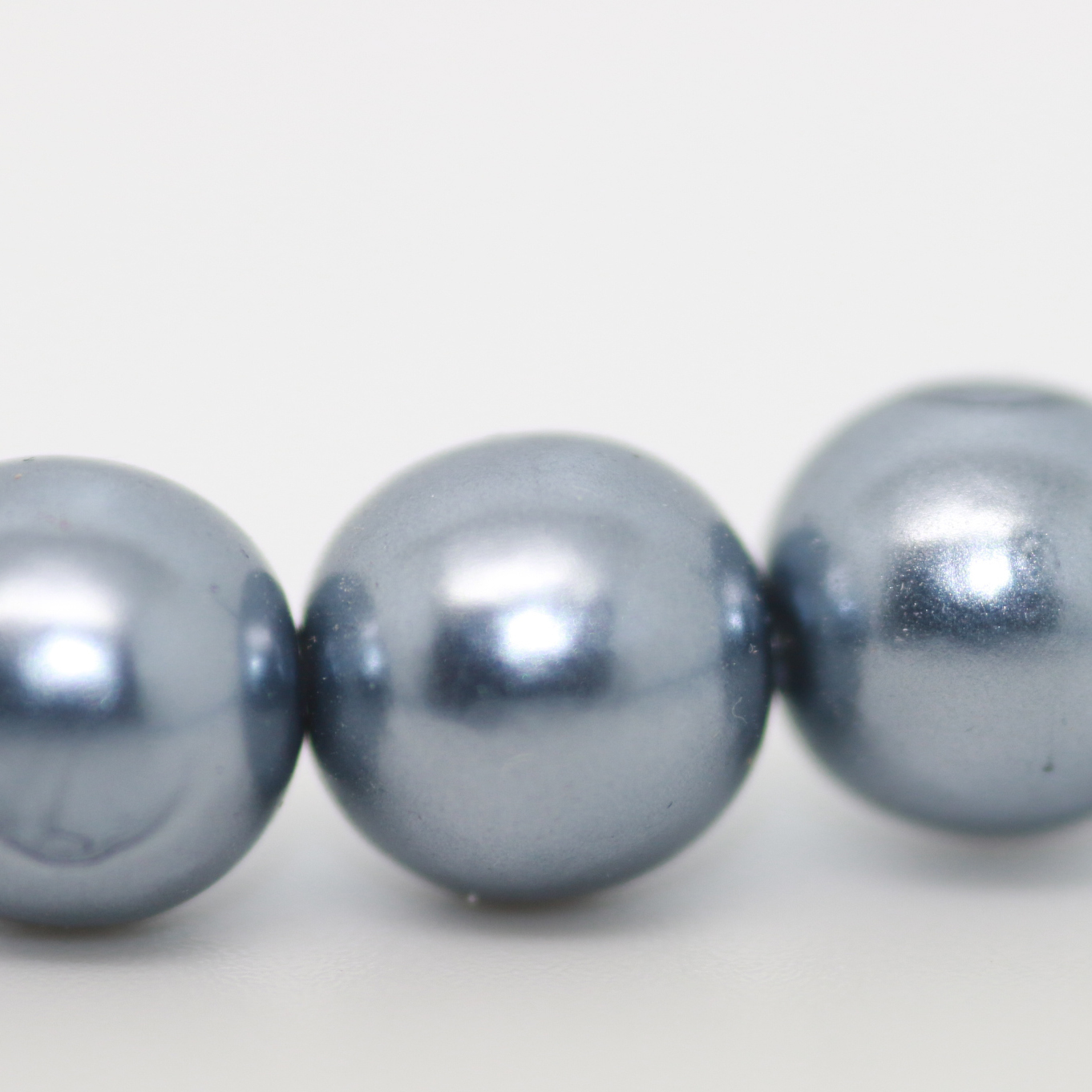 14mm String Paste Pearls Grey