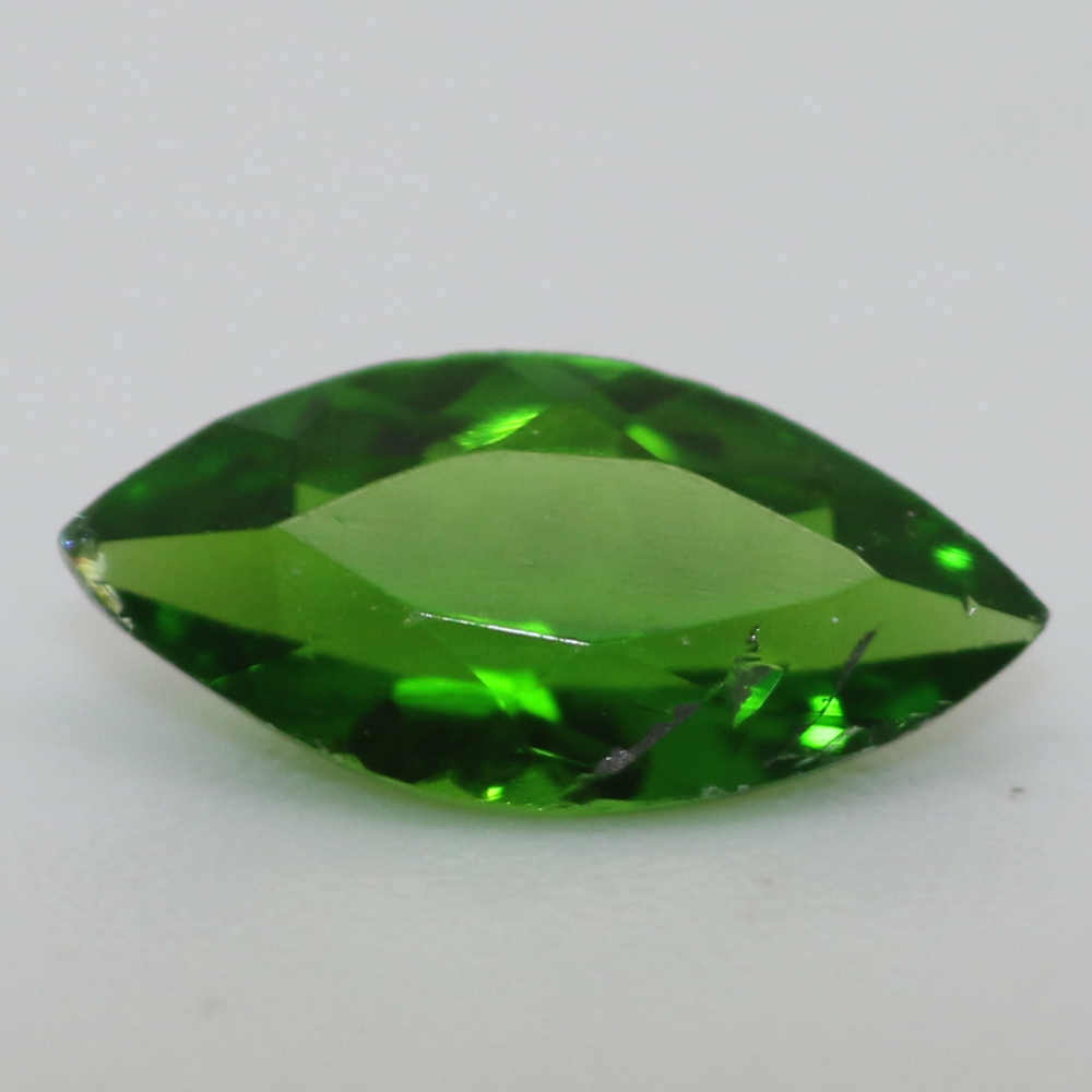 4X2 MARQUISE CHROME DIOPSIDE