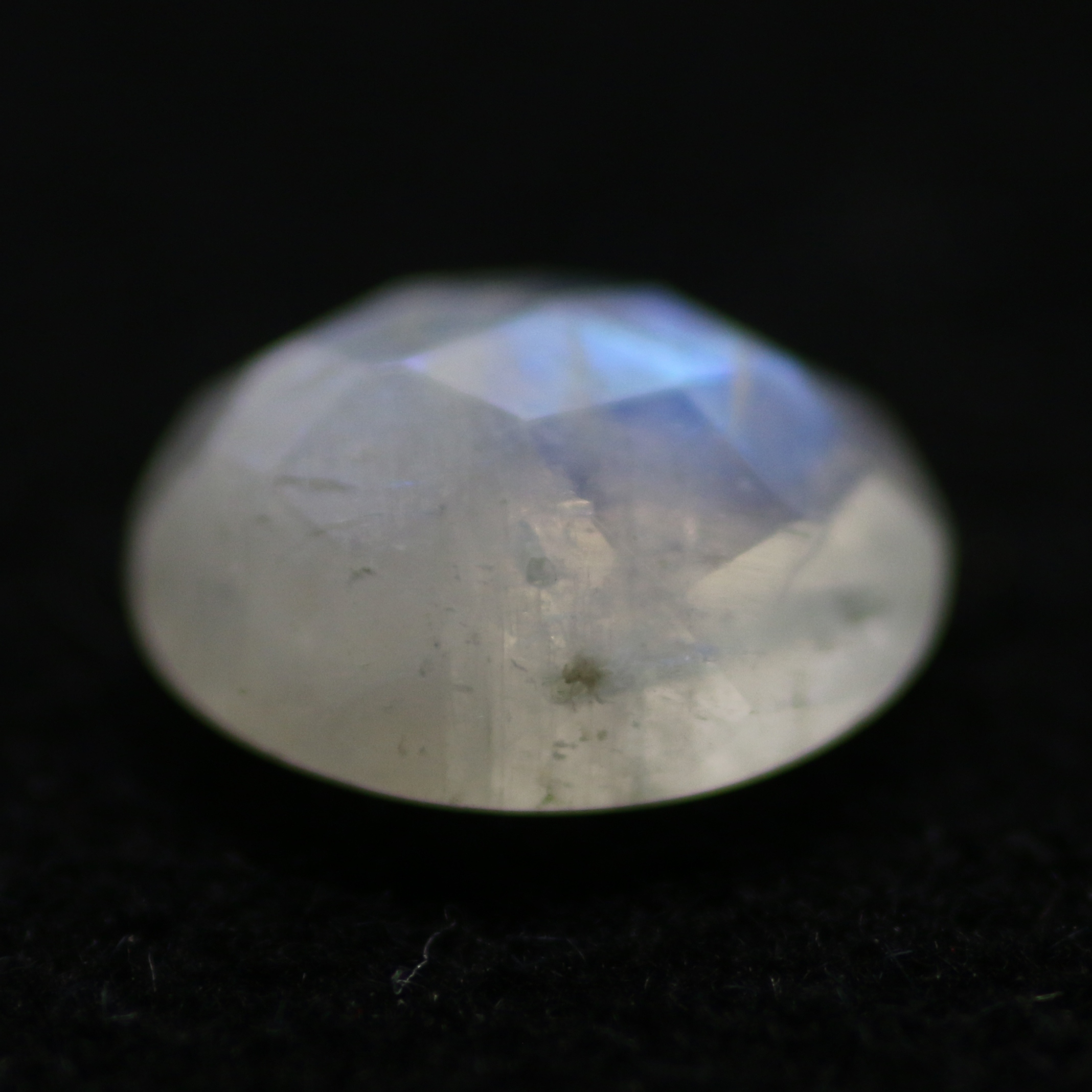 MOONSTONE COMMERCIAL 14X10 OVAL