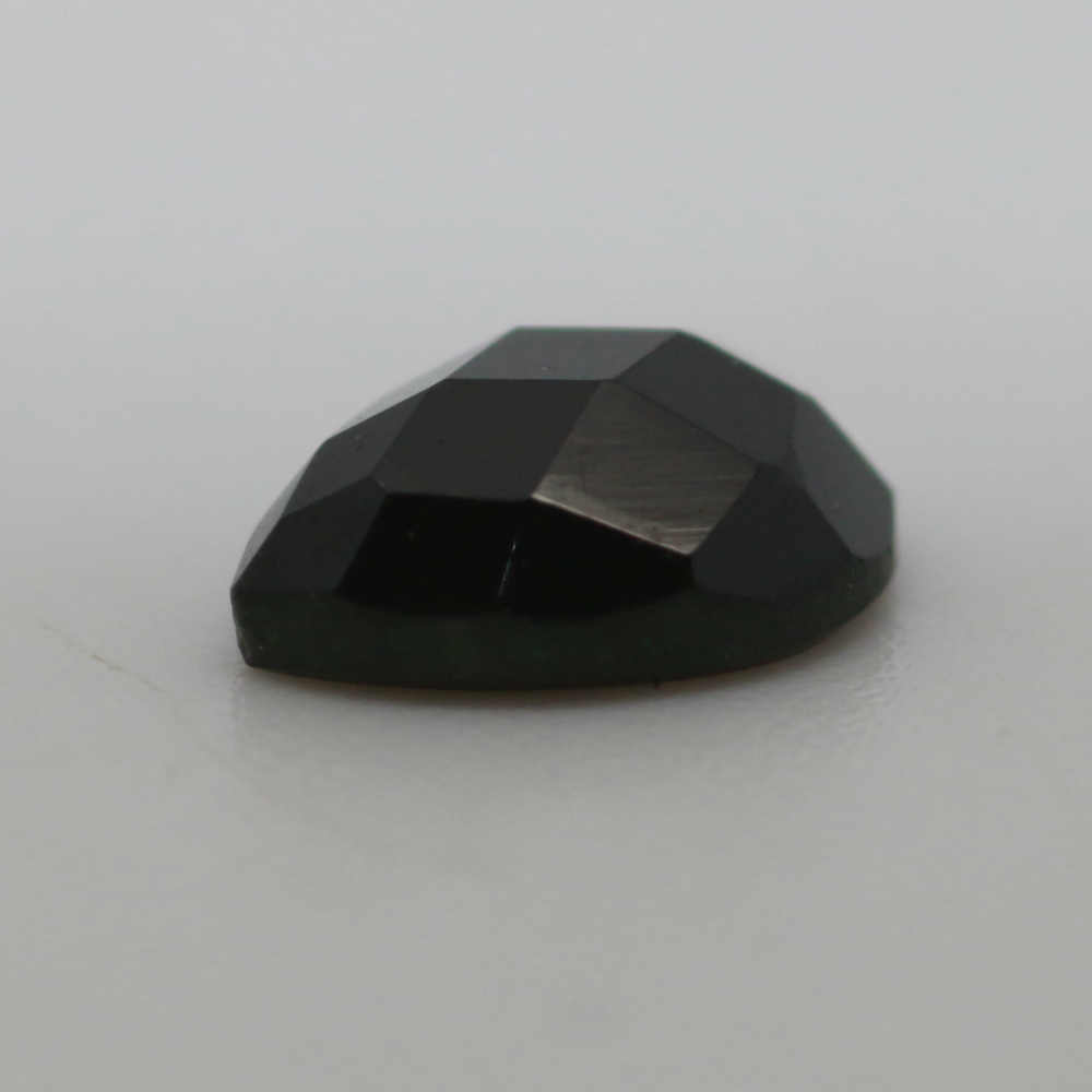 BLACK SPINEL 7X5 PEAR
