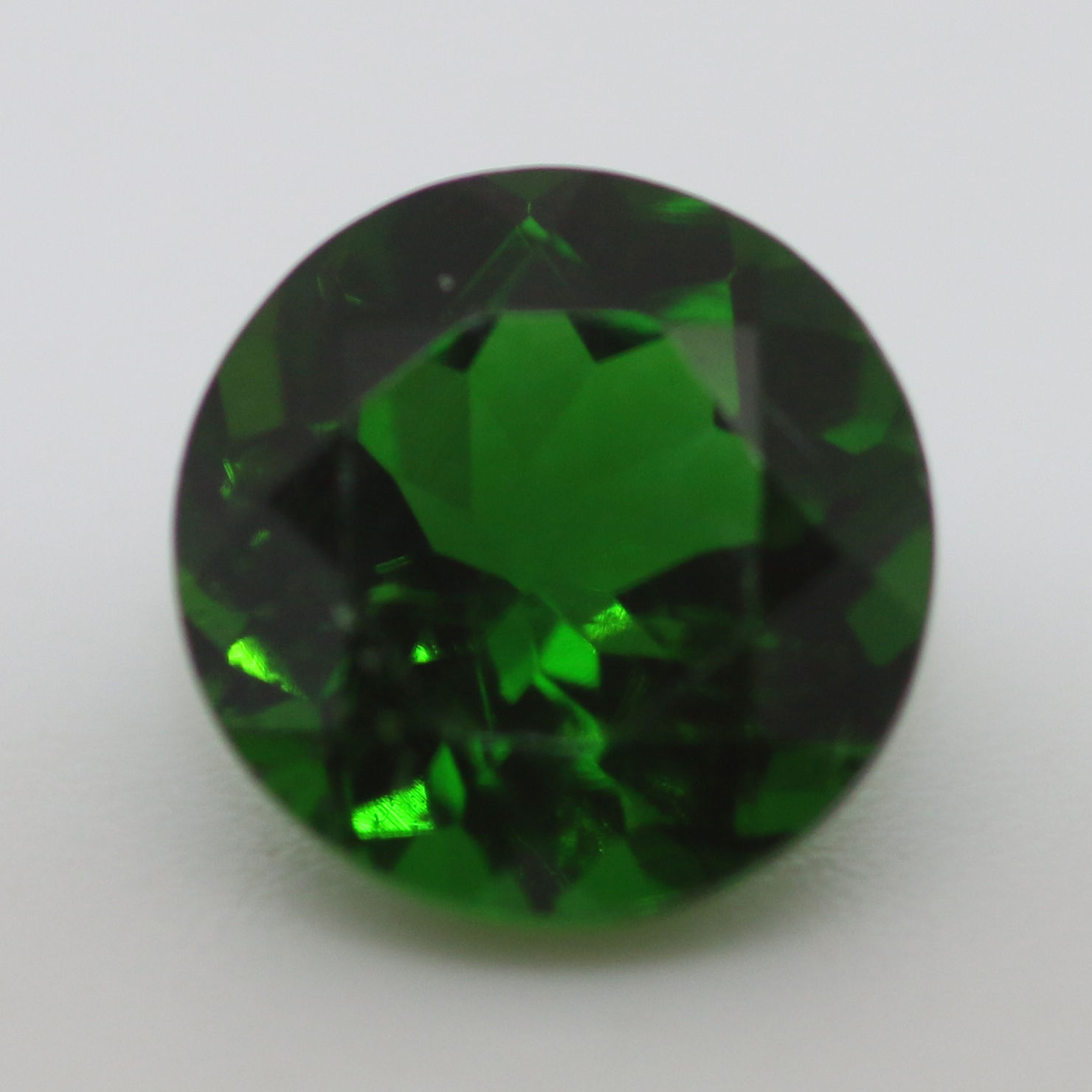 1.5MM ROUND CHROME DIOPSIDE