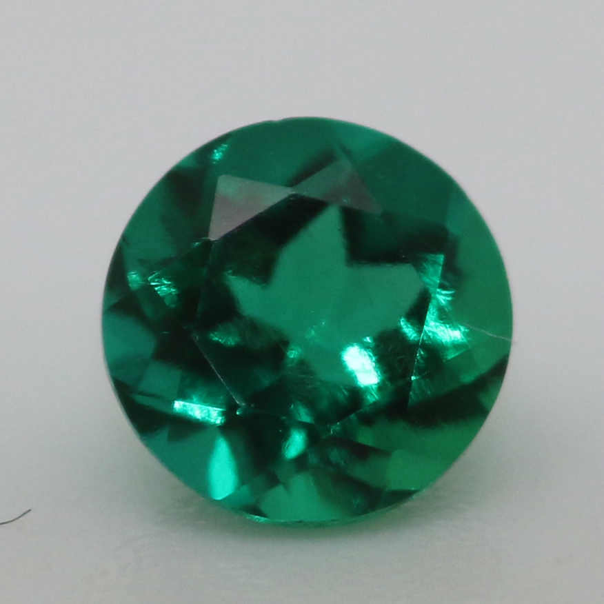 4.5MM ROUND SYNTHETIC HYDRO THERMAL EMERALD
